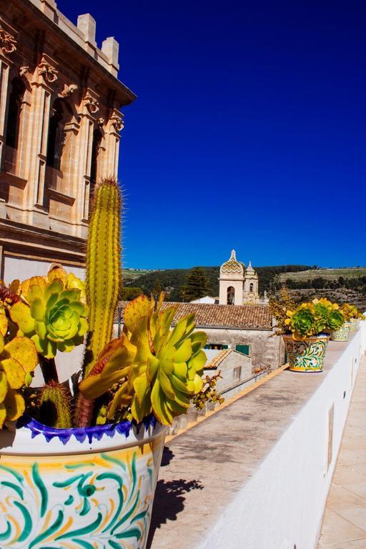 B&B Loft Famiglia Arezzo Ragusa Værelse billede